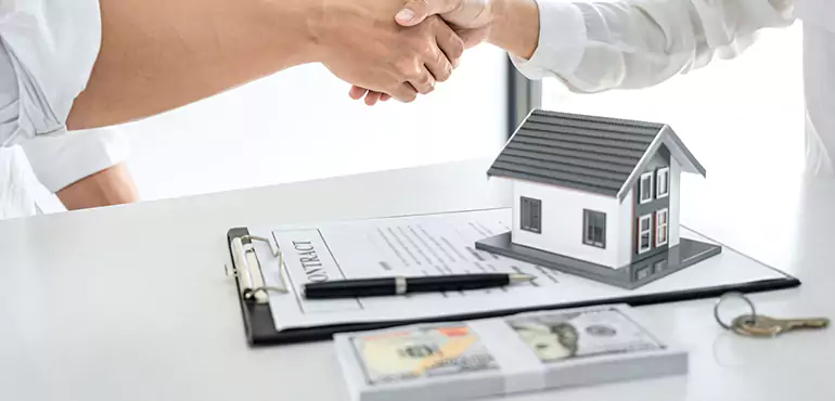 Why Choose Cincinnati Home Buyers to Buy Your Home Off Market On Cash in Cincinnati, OH?